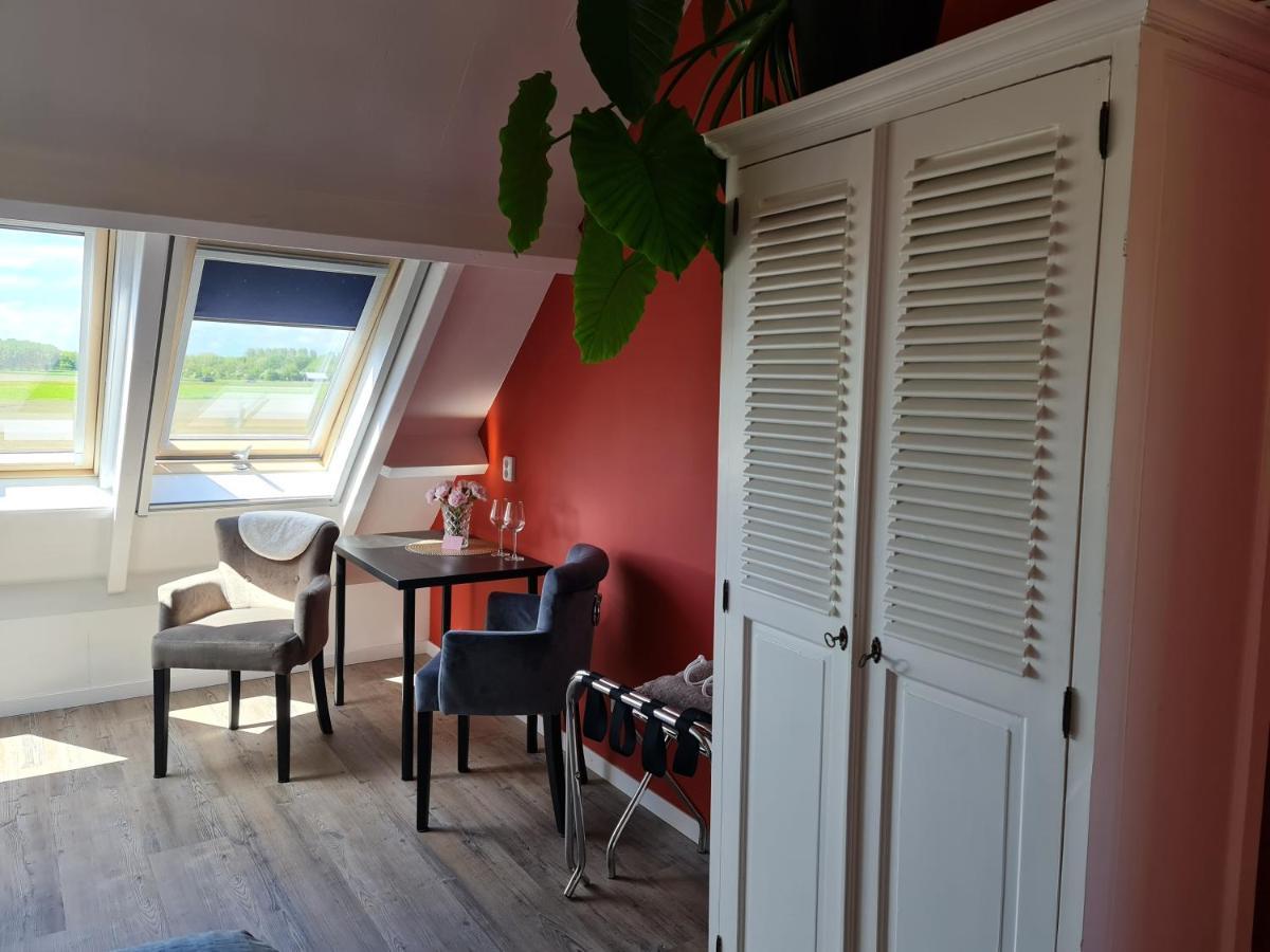 Logement Hellevoetsluis Exterior photo